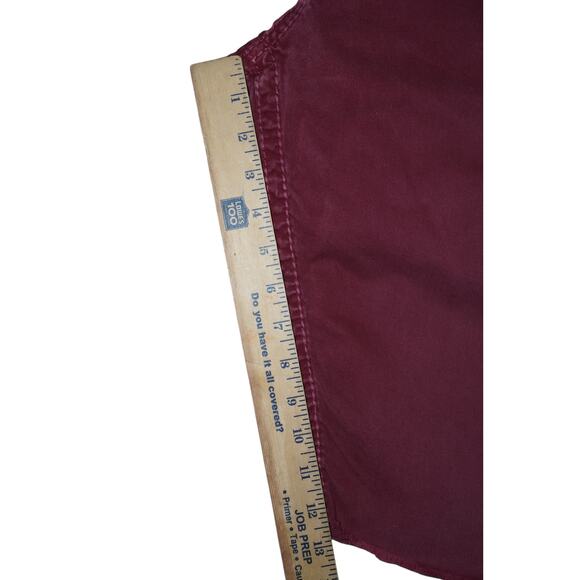 True Religion Men’s Straight Shorts Red Denim Cutoff Distressed Size 36 - Picture 5 of 7